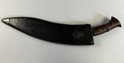 Lot 524 - THREE NEPALESE KUKRI KNIVES, LATE 19TH/20TH CENTURY