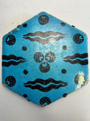 Lot 129 - A LARGE DAMASCUS HEXAGONAL TILE, OTTOMAN SYRIA, 1550-1600