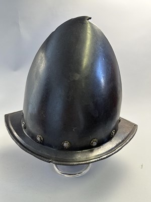 Lot 178 - AN ITALIAN MORION IN THE 'SPANISH' FASHION, CIRCA 1580