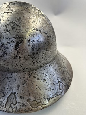 Lot 174 - A VERY RARE KETTLE HAT OF NOTABLE WEIGHT, THIRD QUARTER OF THE 15TH CENTURY, WESTERN EUROPEAN