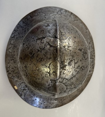 Lot 174 - A VERY RARE KETTLE HAT OF NOTABLE WEIGHT, THIRD QUARTER OF THE 15TH CENTURY, WESTERN EUROPEAN
