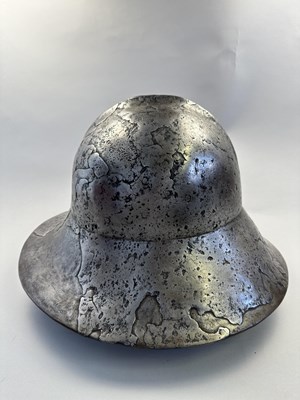 Lot 174 - A VERY RARE KETTLE HAT OF NOTABLE WEIGHT, THIRD QUARTER OF THE 15TH CENTURY, WESTERN EUROPEAN