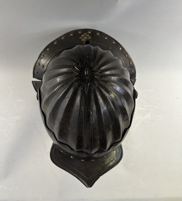 Lot 169 - A FINE COMPOSITE FLEMISH THREE-QUARTER CUIRASSIER ARMOUR, CIRCA 1600-20