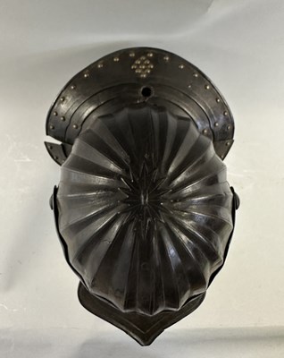 Lot 169 - A FINE COMPOSITE FLEMISH THREE-QUARTER CUIRASSIER ARMOUR, CIRCA 1600-20