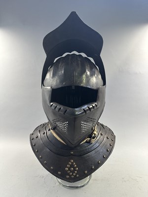 Lot 169 - A FINE COMPOSITE FLEMISH THREE-QUARTER CUIRASSIER ARMOUR, CIRCA 1600-20