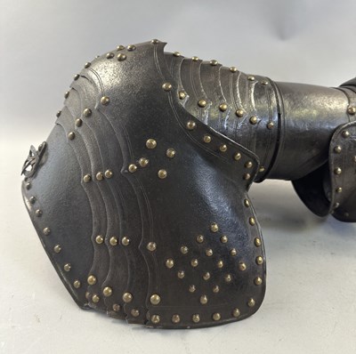 Lot 169 - A FINE COMPOSITE FLEMISH THREE-QUARTER CUIRASSIER ARMOUR, CIRCA 1600-20
