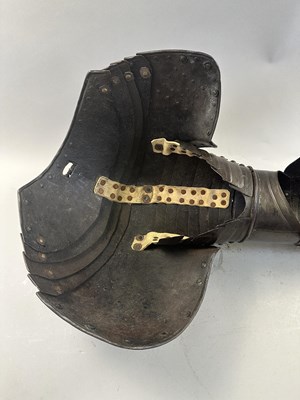 Lot 169 - A FINE COMPOSITE FLEMISH THREE-QUARTER CUIRASSIER ARMOUR, CIRCA 1600-20