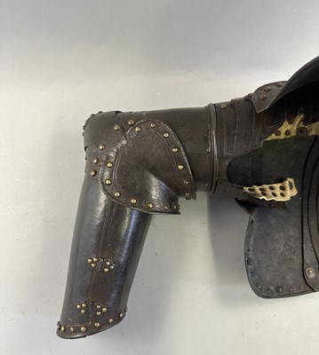 Lot 169 - A FINE COMPOSITE FLEMISH THREE-QUARTER CUIRASSIER ARMOUR, CIRCA 1600-20