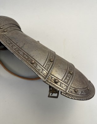 Lot 170 - A COMPOSITE NORTH ITALIAN CAP-A-PIE ARMOUR WITH ETCHED DECORATION, LATE 16TH CENTURY, THE BACKPLATE SIGNED BY THE MASTER ‘P’