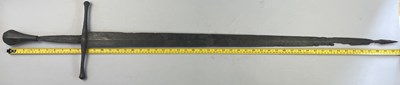 Lot 147 - A FINE AND RARE HAND-AND-A-HALF SWORD, CIRCA 1420-60