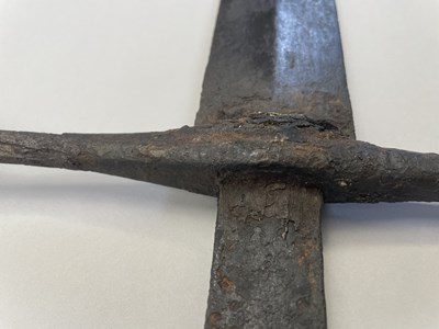 Lot 147 - A FINE AND RARE HAND-AND-A-HALF SWORD, CIRCA 1420-60