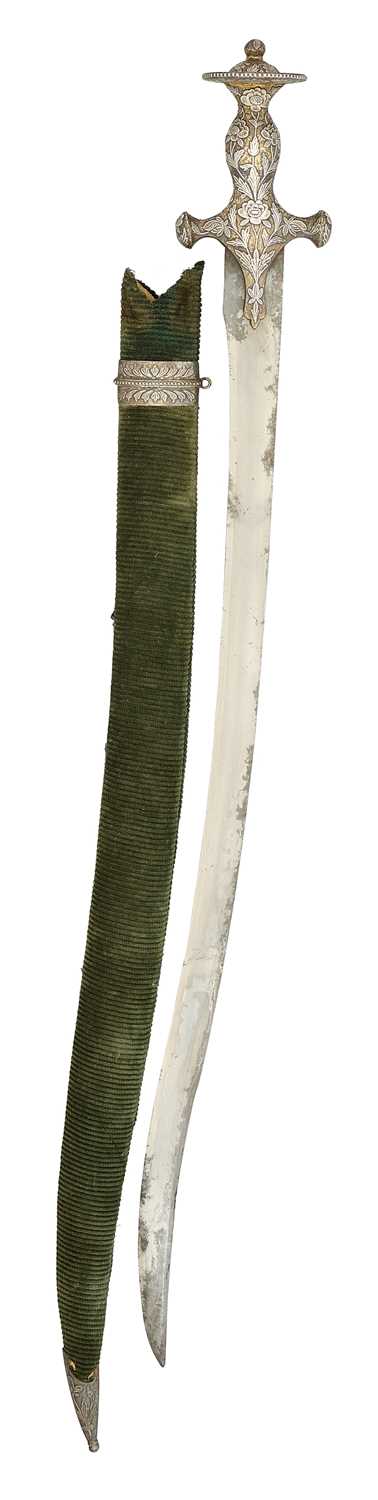 Lot 45 - A FINE NORTH INDIAN SWORD (SOSSUN PATA), RAJASTHAN, 18TH/19TH CENTURY