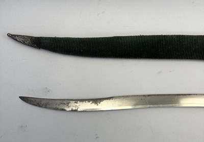 Lot 45 - A FINE NORTH INDIAN SWORD (SOSSUN PATA), RAJASTHAN, 18TH/19TH CENTURY