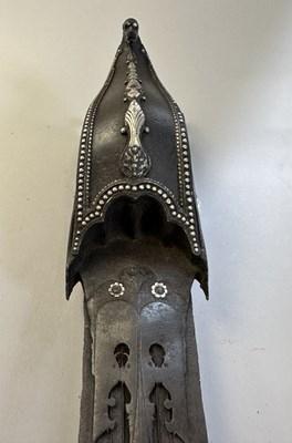 Lot 54 - A SOUTH INDIAN DAGGER (KATAR), 16TH CENTURY, VIJAYANAGARA, KARNATAKA
