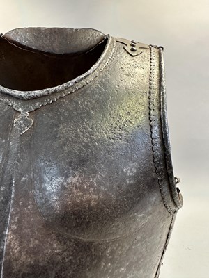 Lot 72 - A COMPOSITE SOUTH INDIAN CUIRASS, 17TH/18TH CENTURY, PROBABLY HYDERABAD, ANDHRA PRADESH