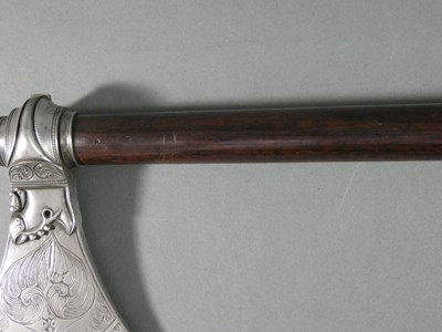 Lot 543 - AN AXE (PHARASA), IN SOUTH INDIAN LATE 17TH CENTURY STYLE, 20TH CENTURY