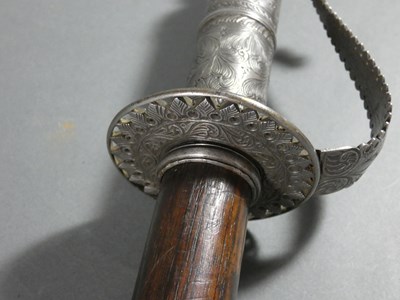 Lot 543 - AN AXE (PHARASA), IN SOUTH INDIAN LATE 17TH CENTURY STYLE, 20TH CENTURY