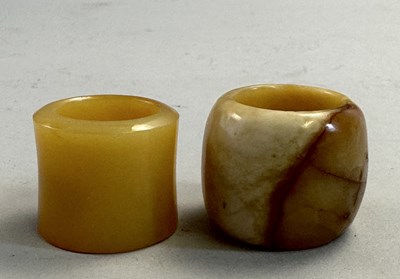 Lot 511 - □ TWO CHINESE JADE ARCHERS RINGS, QING DYNASTY, 19TH CENTURY