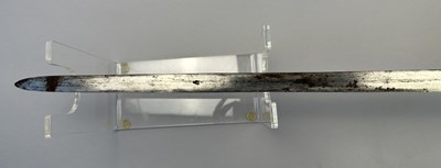 Lot 569 - A COMPOSITE TRANSITIONAL DISH-HILT RAPIER, LATE 17TH CENTURY