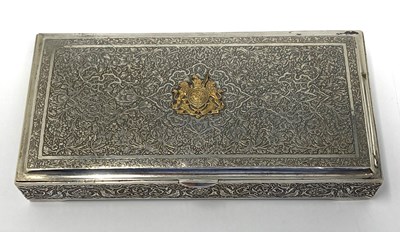 Lot 38 - AN IRANI CIGARETTE BOX, MOHAMMED TAQI ZUFAN, ISFAHAN, THIRD QUARTER 20TH CENTURY