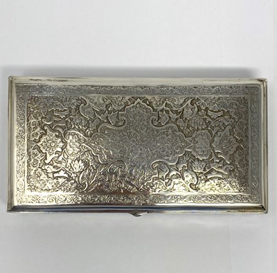 Lot 37 - AN IRANI CIGARETTE BOX, PROBABLY ISFAHAN, MID 20TH CENTURY
