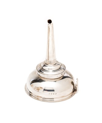 Lot 389 - A GEORGE III SILVER WINE FUNNEL^ PETER &...