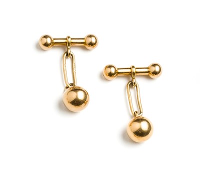 Lot 462 - PAIR OF GOLD CUFFLINKS^ FIRST HALF OF 20TH...