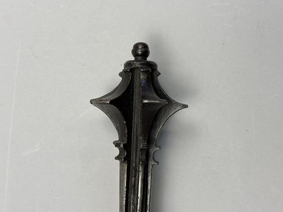 Lot 129 - A RARE GERMAN GOTHIC STEEL MACE, LAST QUARTER OF THE 15TH CENTURY
