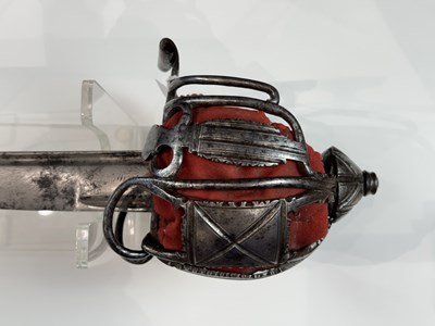 Lot 124 - A FINE AND RARE HIGHLAND BACKSWORD WITH SIGNED BASKET-HILT BY WALTER ALLAN, STIRLING, CIRCA 1735-40