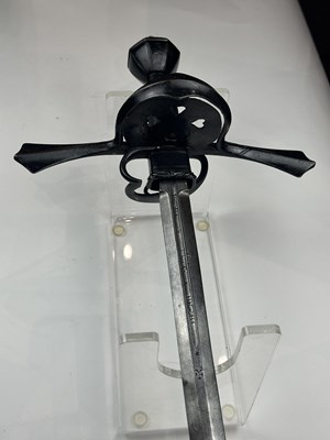 Lot 122 - A FINE GERMAN (SAXON) RAPIER, CIRCA 1580-1600