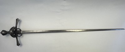 Lot 122 - A FINE GERMAN (SAXON) RAPIER, CIRCA 1580-1600