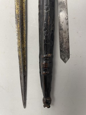 Lot 127 - A FINE AND RARE LOWLAND SCOTS BALLOCK DAGGER, EARLY 17TH CENTURY