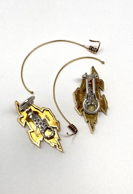 Lot 392 - GRIMA: PAIR OF DIAMOND EAR CLIPS