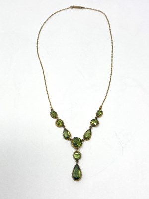Lot 329 - GOLD AND GREEN PASTE NECKLACE, 1900s