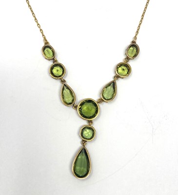 Lot 329 - GOLD AND GREEN PASTE NECKLACE, 1900s