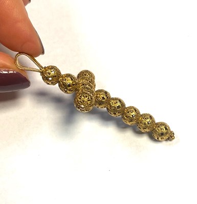 Lot 331 - GOLD PENDANT CROSS, 1890s
