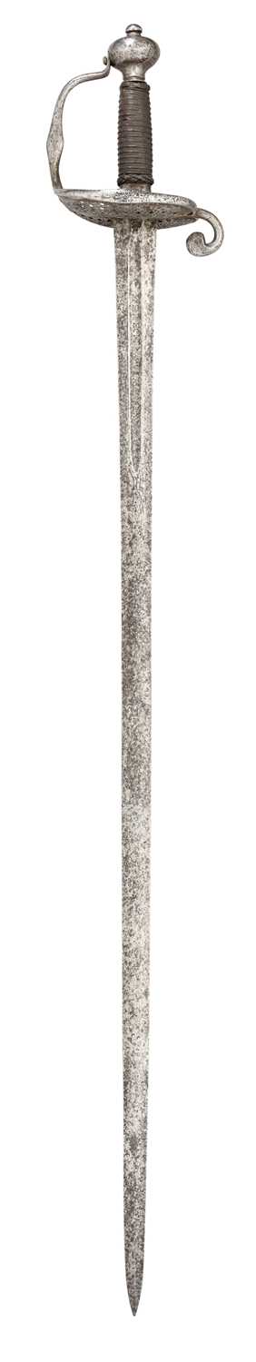 Lot 115 - A FRENCH ‘MODEL 1679’ SWORD