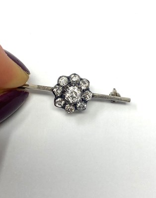 Lot 348 - DIAMOND BAR BROOCH, 1890s