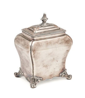 Lot 561 - A GEORGIAN SHEFFIELD PLATE TEA CADDY, EARLY 19TH CENTURY