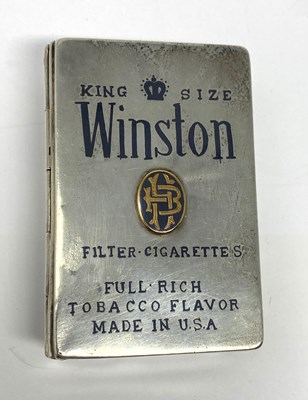 Lot 40 - AN IRAQI NIELLO DECORATED CIGARETTE BOX, BAGHDAD, CIRCA 1960