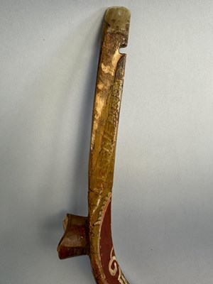 Lot 91 - A CHINESE COMPOSITE BOW, QING DYNASTY, 19TH/20TH CENTURY, PROBABLY FOR A TIBETAN CLIENT