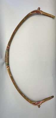 Lot 91 - A CHINESE COMPOSITE BOW, QING DYNASTY, 19TH/20TH CENTURY, PROBABLY FOR A TIBETAN CLIENT