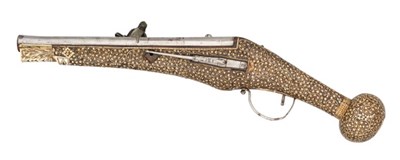 Lot 218 - A RARE 20 BORE NORTH GERMAN WHEEL-LOCK ‘PUFFER’ PISTOL, CIRCA 1590, PROBABLY BRUNSWICK