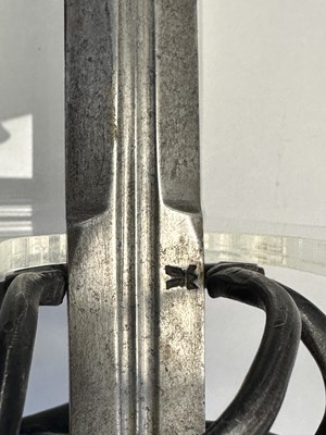 Lot 136 - A GERMAN MILITARY BROADSWORD, CIRCA 1580-90
