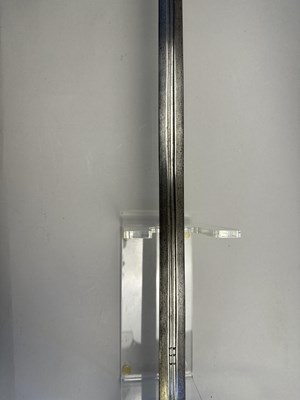 Lot 136 - A GERMAN MILITARY BROADSWORD, CIRCA 1580-90