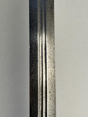 Lot 136 - A GERMAN MILITARY BROADSWORD, CIRCA 1580-90