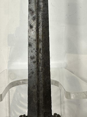 Lot 147 - AN ITALIAN MULTI-RING RAPIER, CIRCA 1630-40