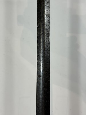 Lot 147 - AN ITALIAN MULTI-RING RAPIER, CIRCA 1630-40