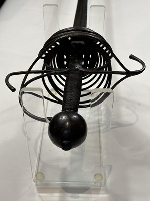 Lot 147 - AN ITALIAN MULTI-RING RAPIER, CIRCA 1630-40