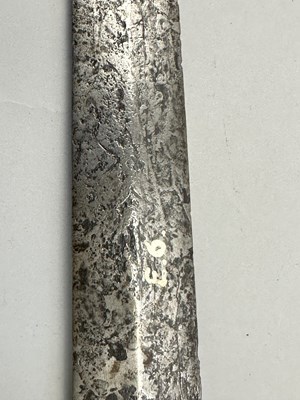 Lot 135 - A GERMAN SWORD, 15TH CENTURY